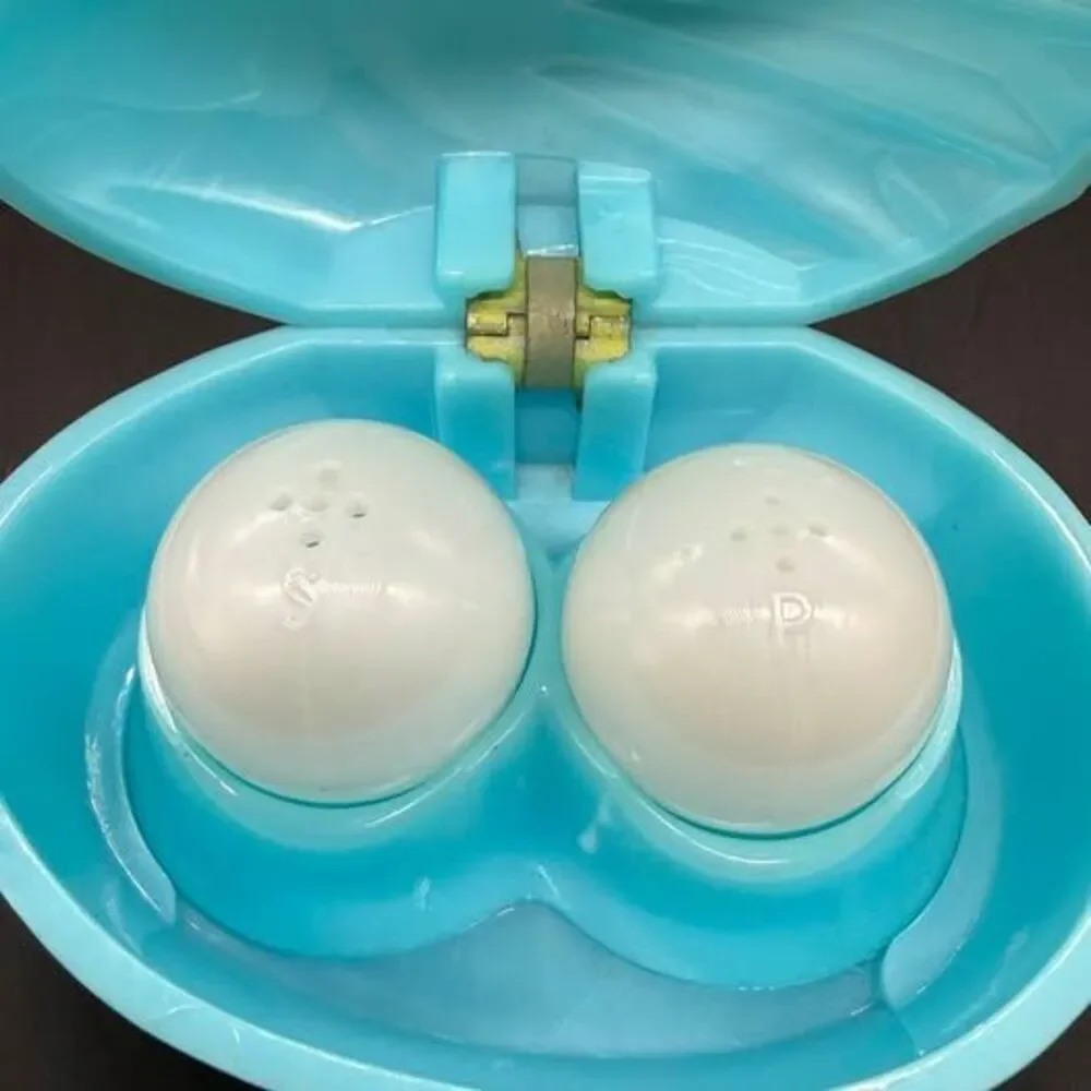 Vintage Mapco Pearl Twins Salt and Pepper Set & Jewel Box